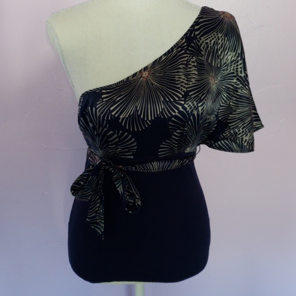 Bebe asymmetrical tunic size M